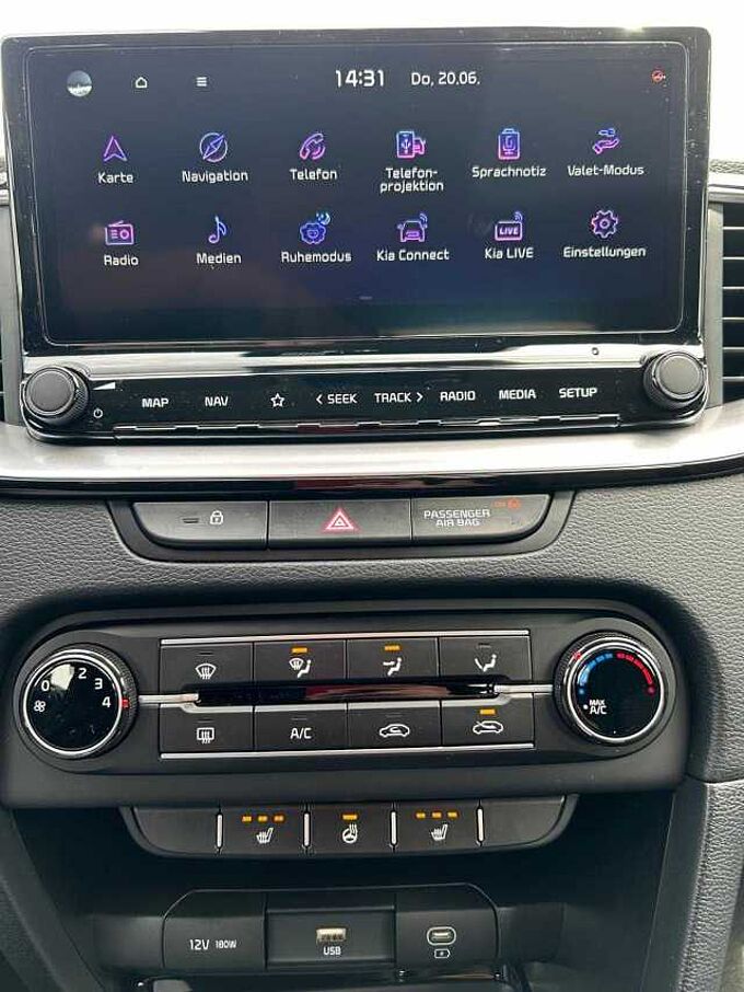 Kia Ceed Vision 1.5 T-GDI DCT7 +SHZ+RFK