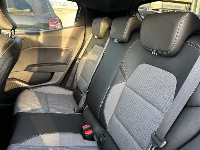 Renault Clio TECHNO TCe 90 +SHZ