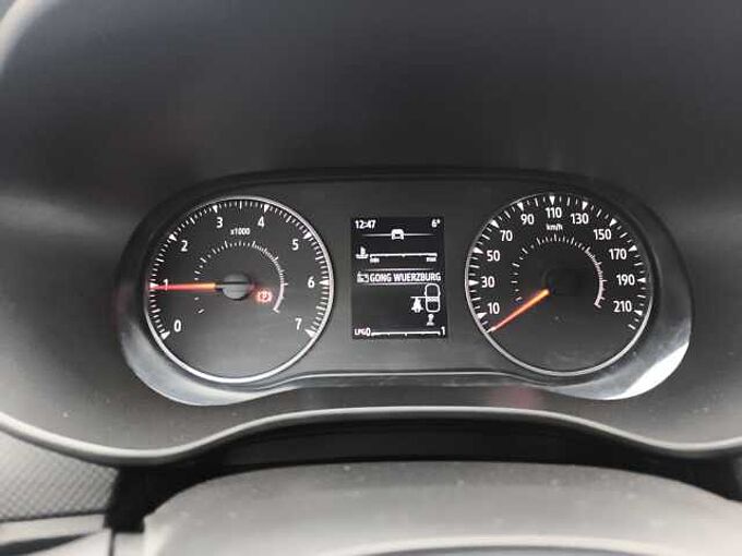 Dacia Sandero Stepway Essential TCe 100 ECO-G AHK