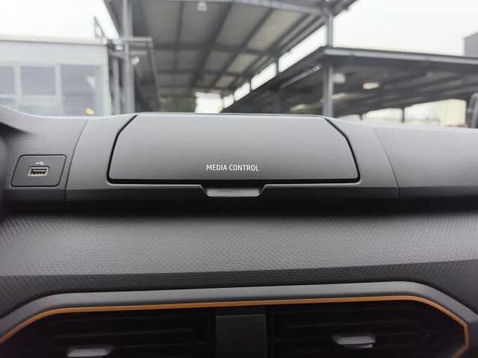 Dacia Sandero Stepway Essential TCe 100 ECO-G AHK