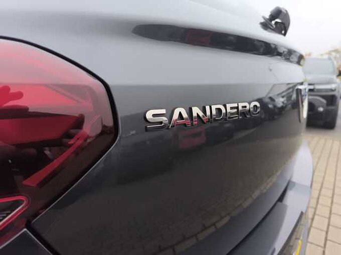 Dacia Sandero Stepway Essential TCe 100 ECO-G AHK