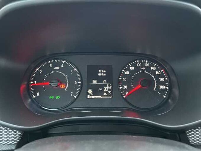 Dacia Sandero Expression TCe 90 auto +SHZ