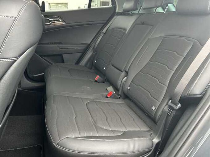 Kia Sportage 1.6 T-GDI 2WD DCT Vision +SHZ+AHK