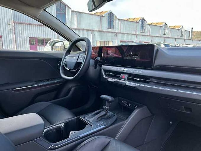 Kia K4 1.6 T-GDI DCT7 150 Spirit +H&K+360°