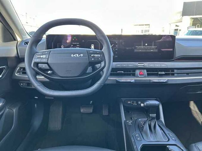 Kia K4 1.6 T-GDI DCT7 150 Spirit +H&K+360°