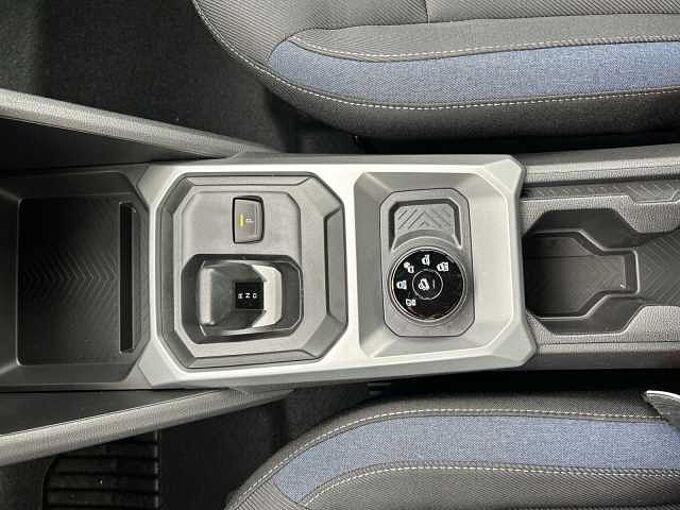 Dacia Duster Expression Hybrid-G 150 4x4 +SHZ+NAV