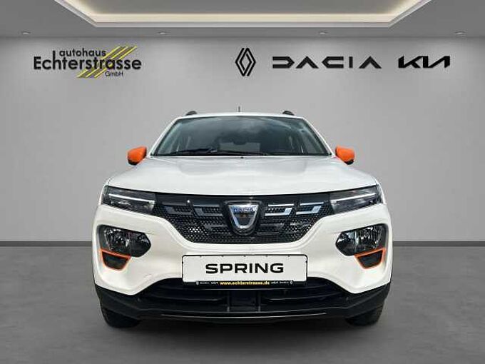 Dacia Spring Comfort Plus mit Look-Paket