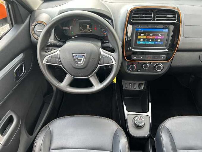 Dacia Spring Comfort Plus mit Look-Paket