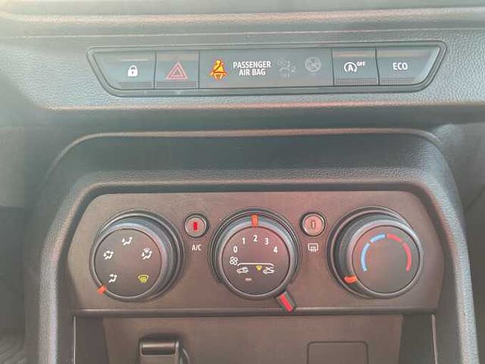 Dacia Sandero Comfort ECO-G 100 mit AHK