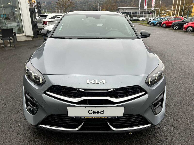 Kia Ceed GT-Line 1.5 T-GDI DCT7 +18Z+RFK+LED+JBL