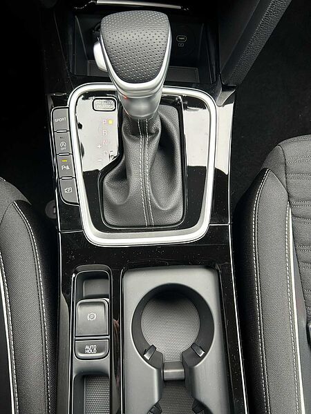 Kia Ceed GT-Line 1.5 T-GDI DCT7 +18Z+RFK+LED+JBL