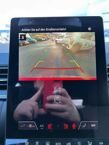 Renault Captur TCe 90 TECHNO +SHZ+KAM