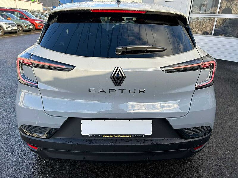 Renault Captur TCe Mild Hybrid 140 TECHNO +SHZ+KAM