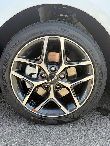 Kia Ceed SW Spirit 1.5 T-GDI DCT7 +TEC+RFK