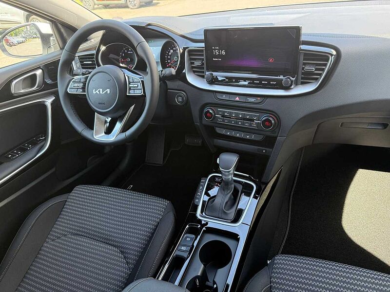Kia Ceed SW Spirit 1.5 T-GDI DCT7 +TEC+RFK
