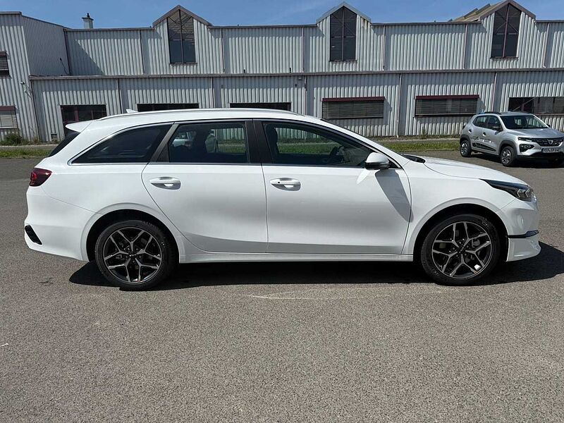 Kia Ceed SW Spirit 1.5 T-GDI DCT7 +TEC+RFK