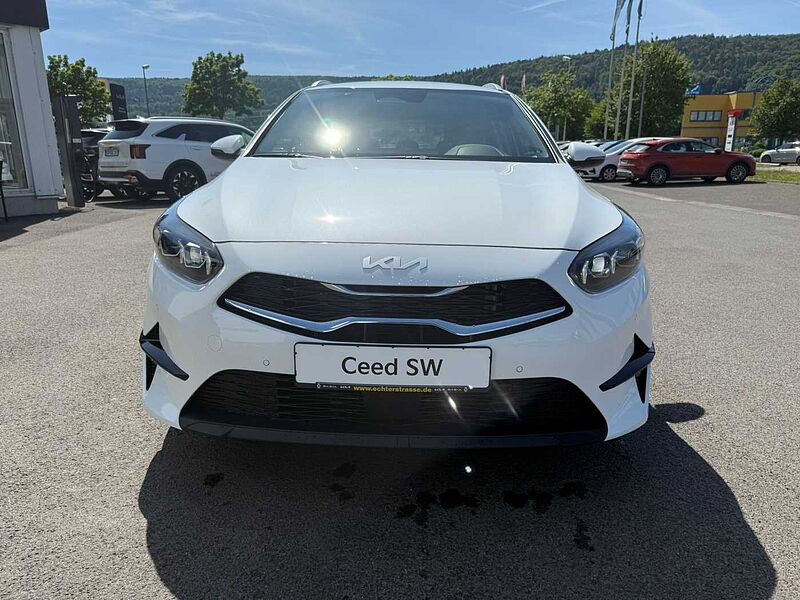 Kia Ceed SW Spirit 1.5 T-GDI DCT7 +TEC+RFK