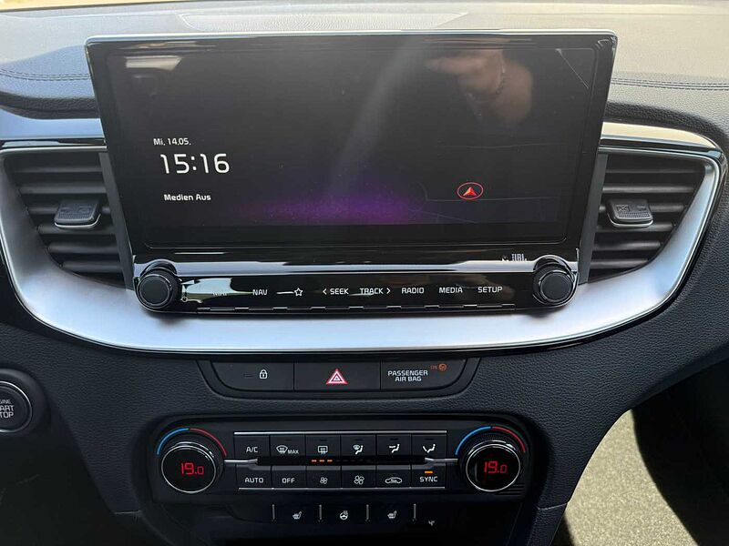 Kia Ceed SW Spirit 1.5 T-GDI DCT7 +TEC+RFK