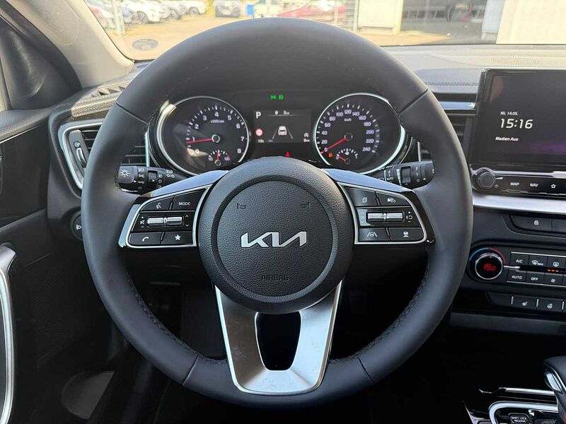 Kia Ceed SW Spirit 1.5 T-GDI DCT7 +TEC+RFK