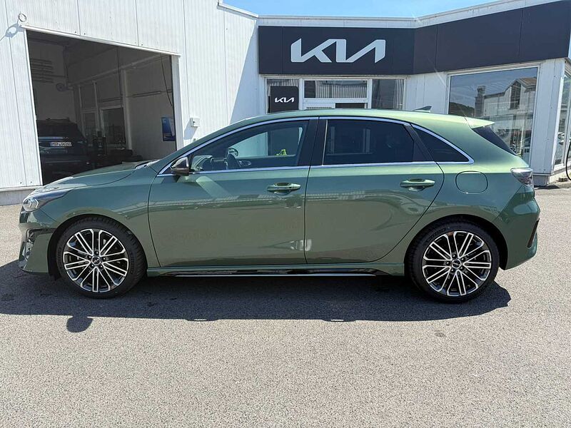 Kia Ceed GT-Line 1.5 T-GDI DCT7 +18Z