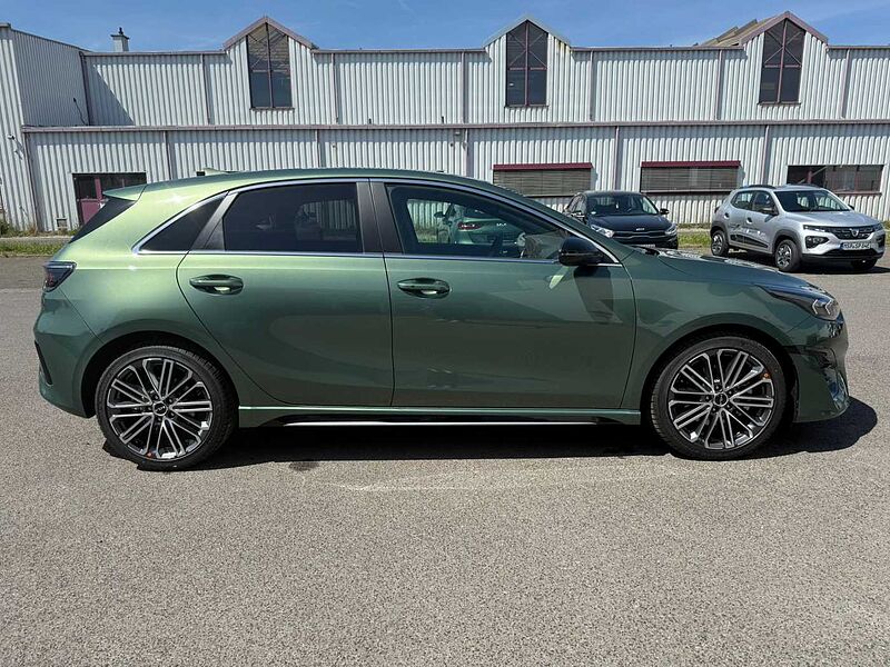 Kia Ceed GT-Line 1.5 T-GDI DCT7 +18Z