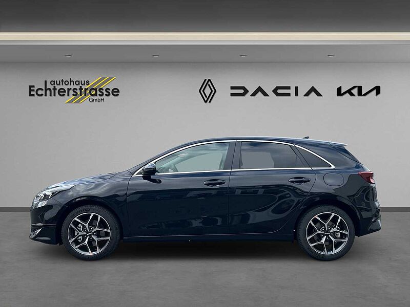 Kia Ceed Ultimate 1.5T +LED