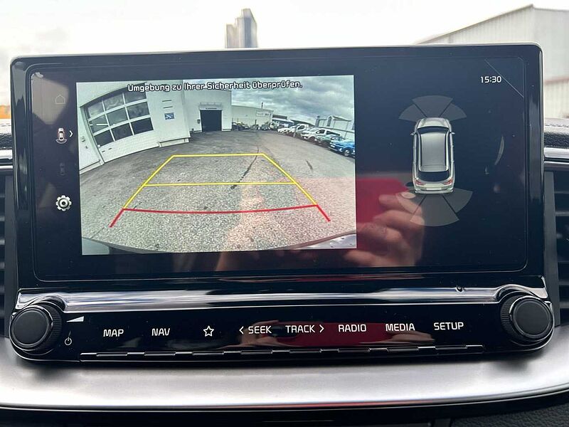 Kia Ceed Ultimate 1.5T +LED