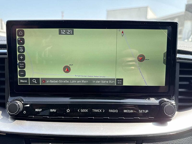 Kia Ceed Ultimate 1.5T 48V DCT +LED+JBL