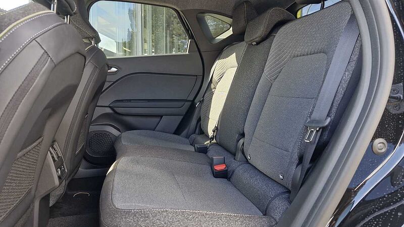 Renault Captur Techno TCe 160 EDC | AKTION