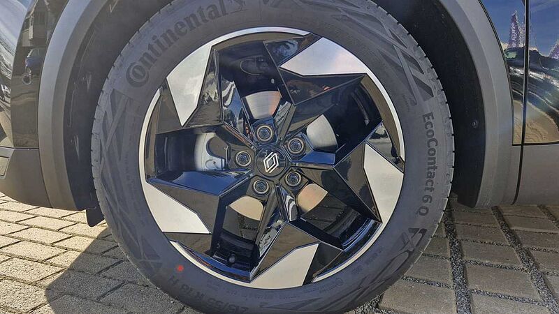 Renault Captur Techno TCe 160 EDC | AKTION