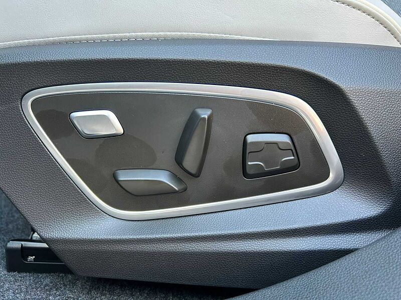 Renault Scenic E-Tech Iconic 220 Long Range +RFK+SHZ+H/K