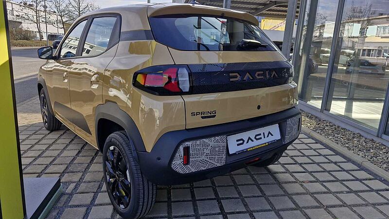Dacia Spring Electric 65 Extreme +CCS