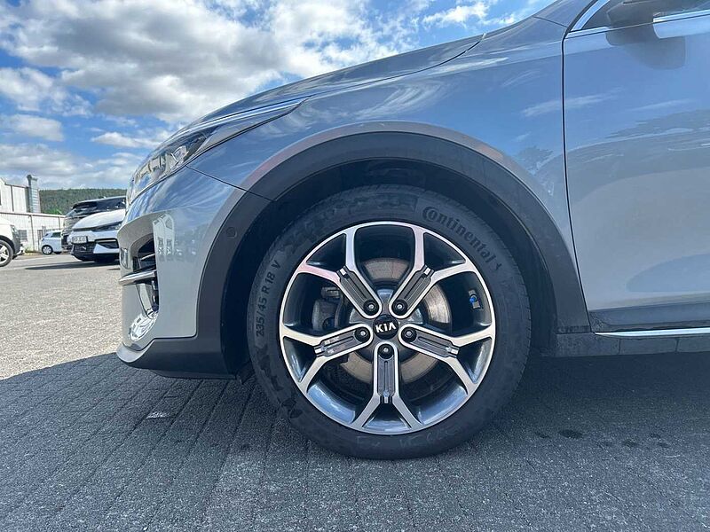 Kia XCeed PLATINUM ED. 1.6 T-GDI DCT7 +GD