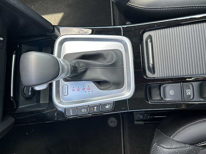 Kia XCeed PLATINUM ED. 1.6 T-GDI DCT7 +GD