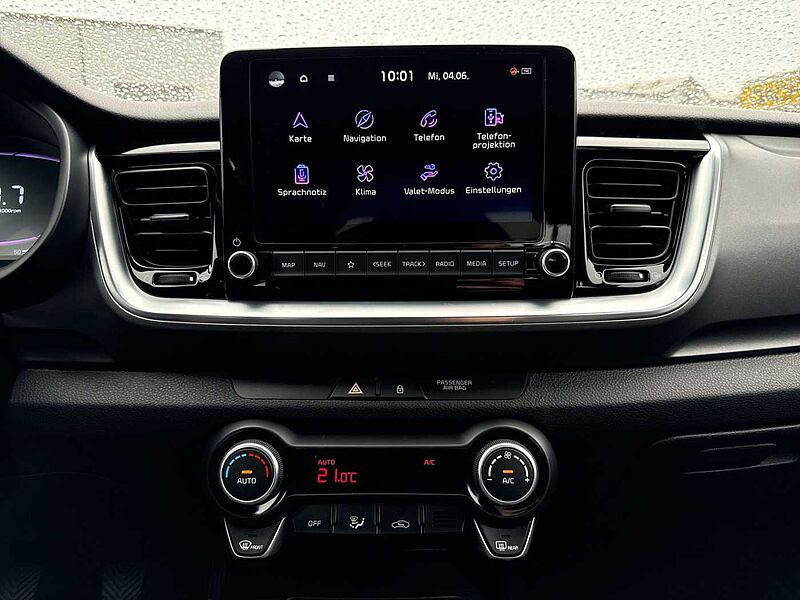 Kia Stonic 1.2 Vision +RFK+SHZ