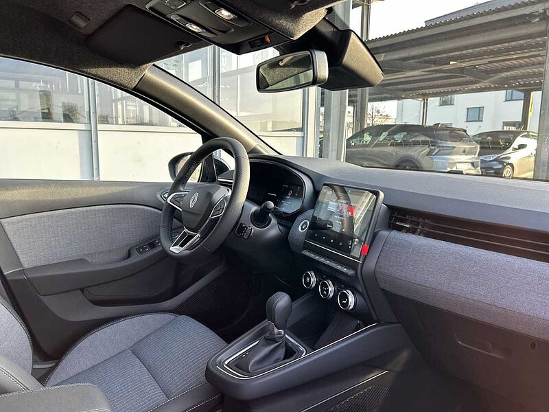 Renault Clio TECHNO FullHybrid E-Tech 145 +SHZ+ACC