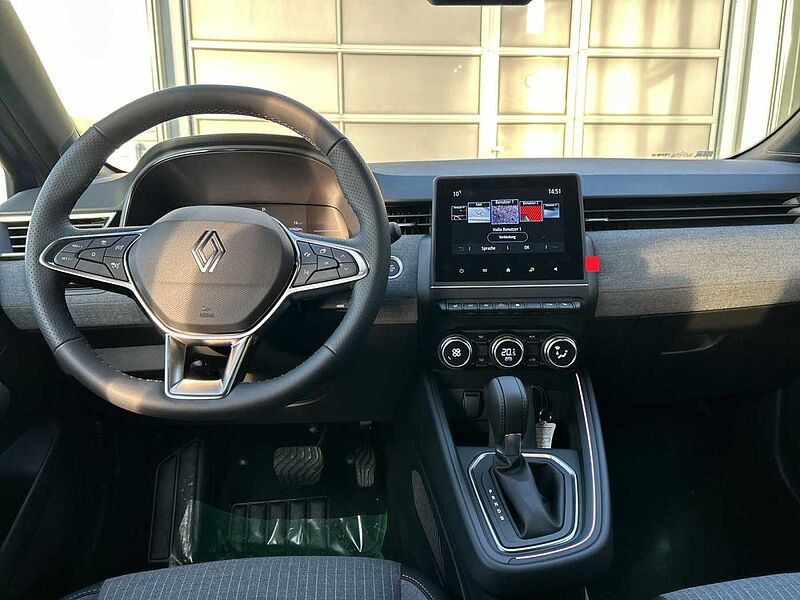 Renault Clio TECHNO FullHybrid E-Tech 145 +SHZ+ACC