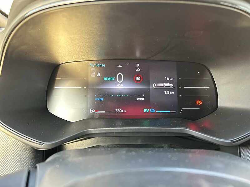 Renault Clio TECHNO FullHybrid E-Tech 145 +SHZ+ACC