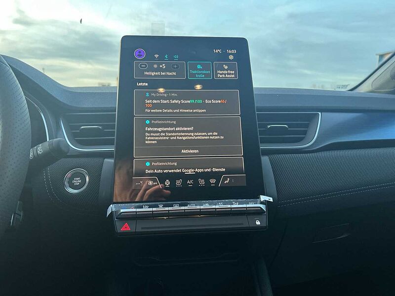 Renault Captur Esprit Alpine Full Hybrid E-Tech 160 +360&deg;