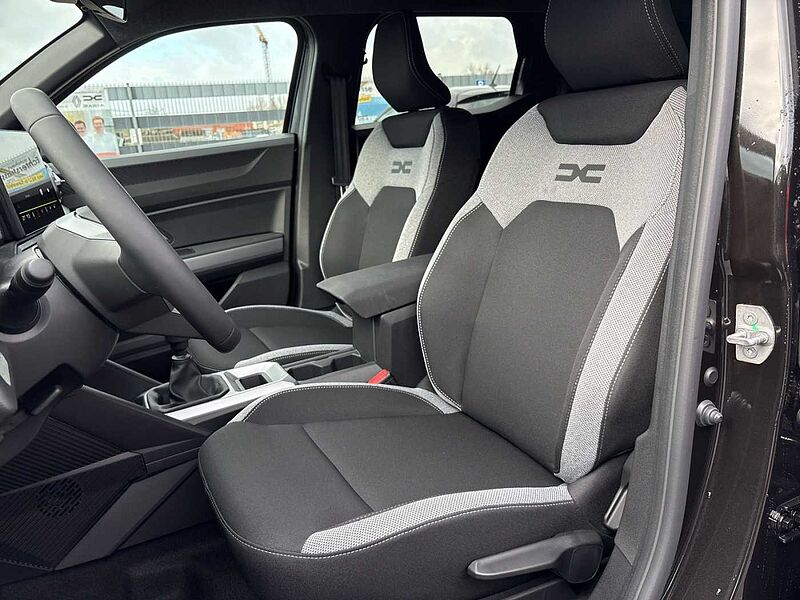 Dacia Duster MY26 Journey mild hybrid 140 +SHZ +360°