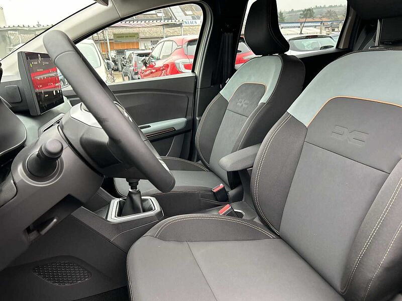 Dacia Jogger Extreme TCe 110 7-Sitzer +360&deg;+SHZ