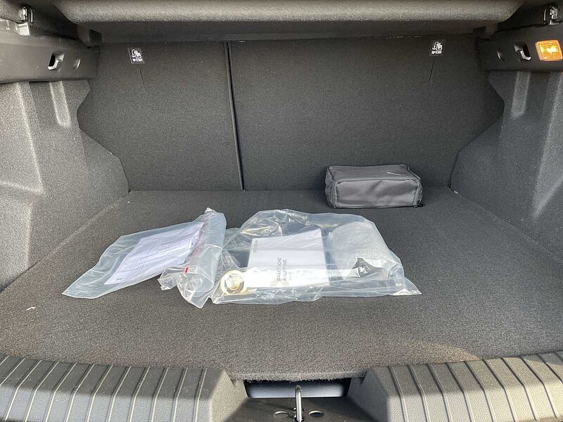 Dacia Duster Journey Hybrid-G 150 4x4 +SHZ+360&deg;