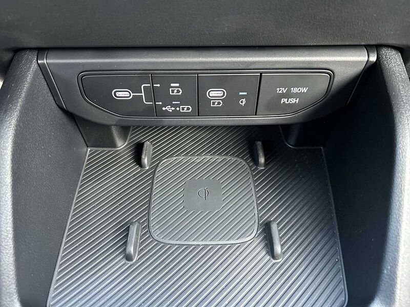 Kia K4 SW 1.6 T-GDI DCT7 150 Spirit +H&K+360°