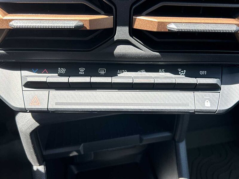 Dacia Duster mild hybrid 140 Extreme +SHZ+360&deg;