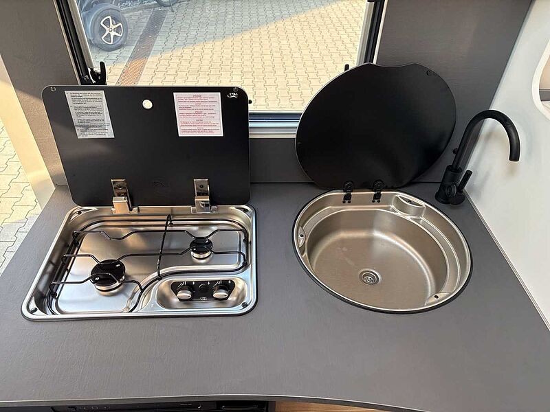 Ahorn T 690 dCi 170 AT First Edition mit AHK