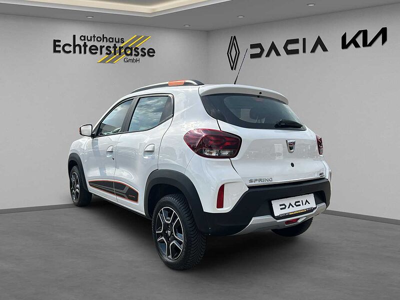 Dacia Spring Comfort Plus mit Look-Paket