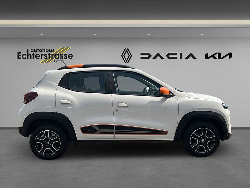 Dacia Spring Comfort Plus mit Look-Paket