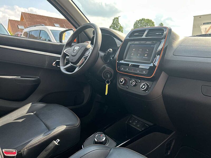 Dacia Spring Comfort Plus mit Look-Paket