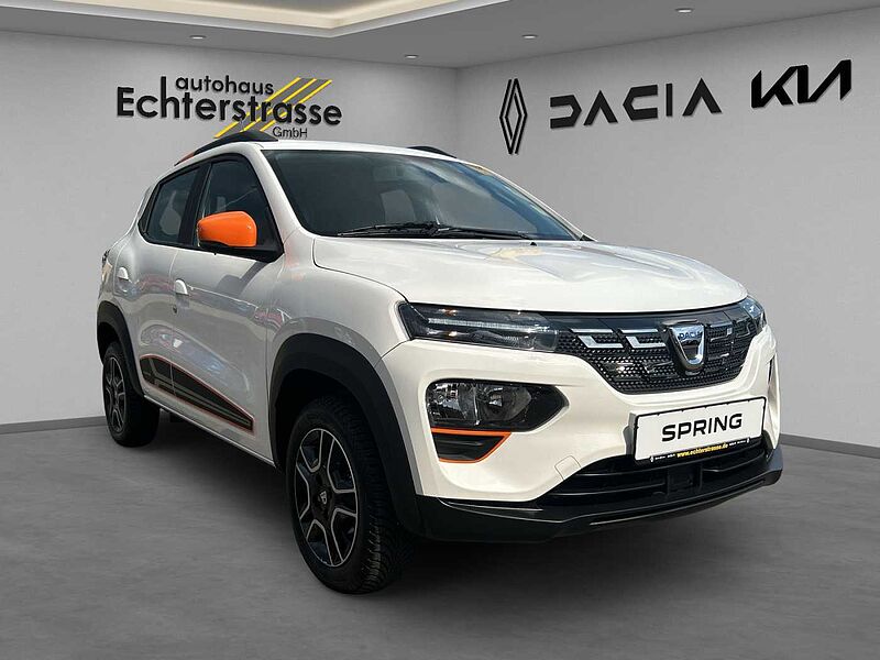 Dacia Spring Comfort Plus mit Look-Paket