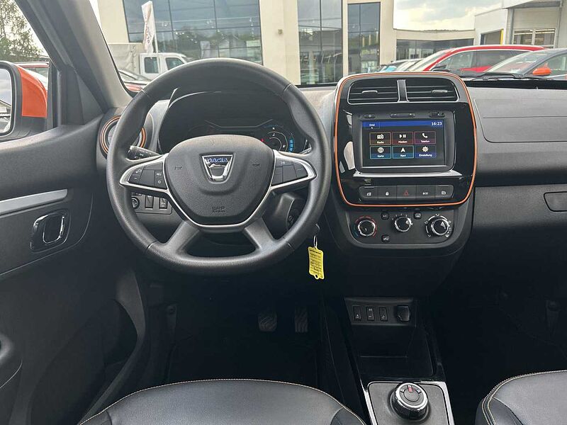 Dacia Spring Comfort Plus mit Look-Paket